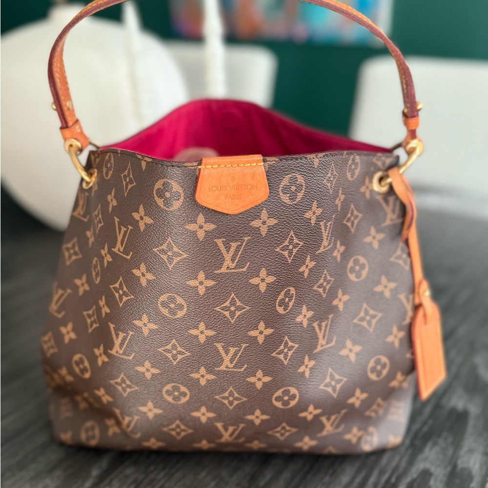 Louis Vuitton Graceful PM